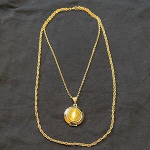 Women’s Vintage Multi Chain (Rope and Cable) Gold Necklace with Locket Pendant
